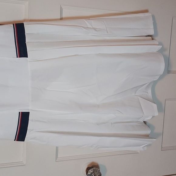 G/FORE RACERBACK STRETCH OPS PLEATED TENNIS DRESS WITH SHORT In Snow - Picture 8 of 16